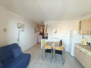 Appartement avec piscine commune à 800 m Plage 5TMED298